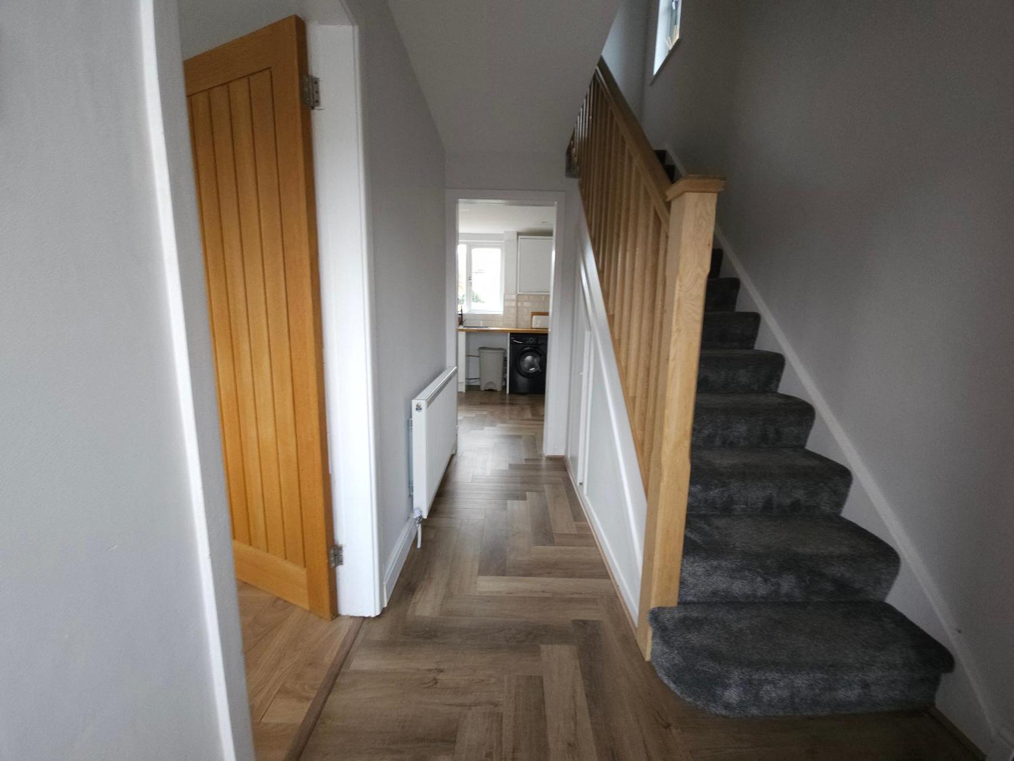 Modern 3 Bedroom Property With Free Driveway Parking By Shire Stays Shrewsbury Luaran gambar
